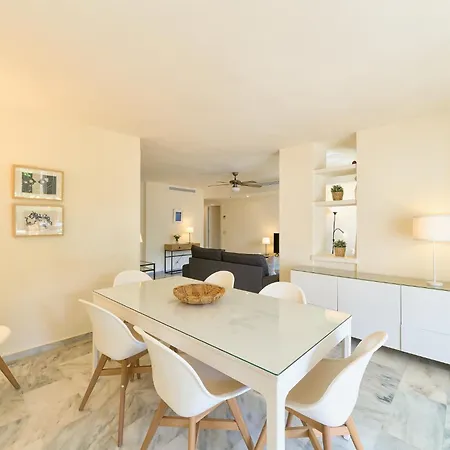 Lunamar Jardin 4hab Апартаменти