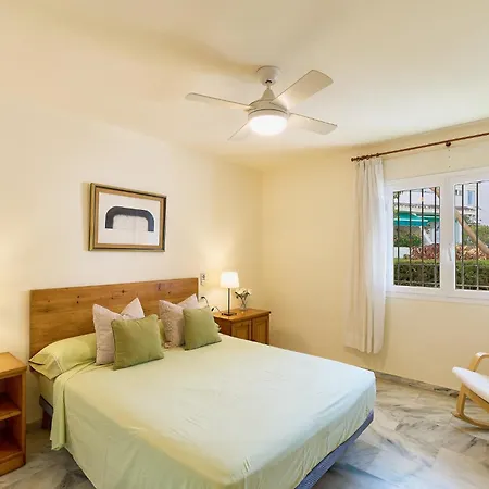 Lunamar Jardin 4hab Апартаменти