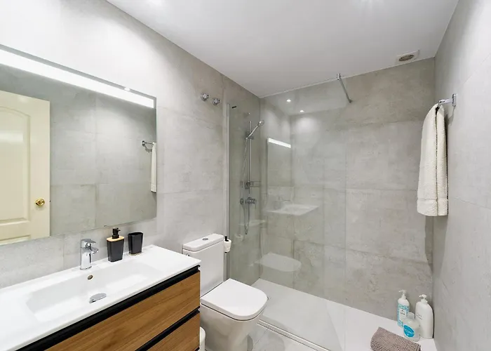 Lunamar Jardin 4hab شقة ماربيا