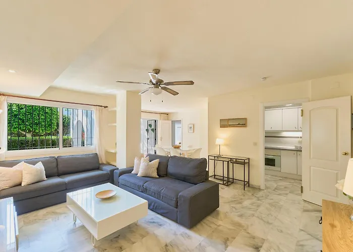 شقة Lunamar Jardin 4hab ماربيا